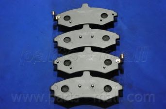 PARTS-MALL - PKA-021 - Колодка гальм. диск. HYUNDAI AVANTE XD (вир-во PARTS-MALL)