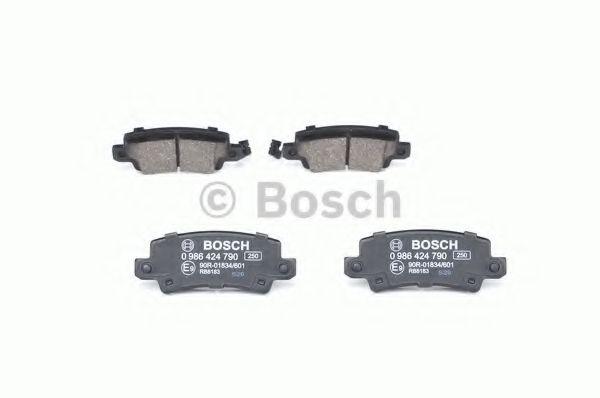 BOSCH - 0 986 424 790 - Гальмівні колодки дискові зад. Toyota Corolla 02-