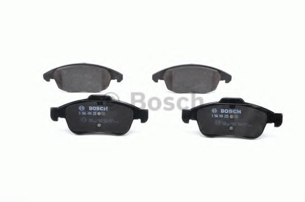 BOSCH - 0 986 494 235 - Гальмівні колодки дискові перед. Citroen C4 Picasso 1.8i 16V/1.6HDI 07-