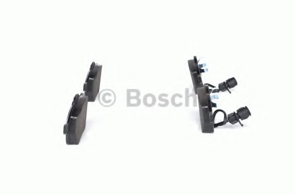 BOSCH - 0 986 460 937 - Гальмівні колодки перед. Audi 100 91-94, A6 94-97