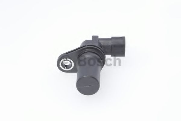 BOSCH - 0 986 280 424 - Датчик колінвала Fiat Doblo 1.3D Multijet 05-