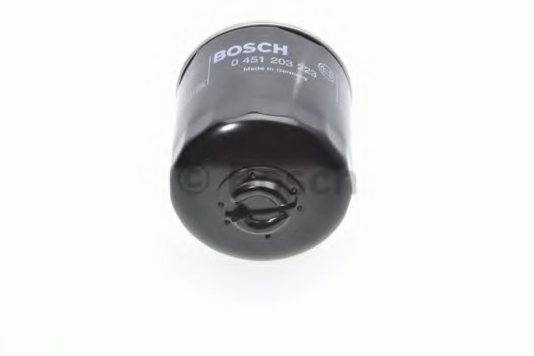 BOSCH - 0 451 203 223 - Фільтр масла Audi 100 2,0TD/2,4D 8/89-;2,5TDI -11/90