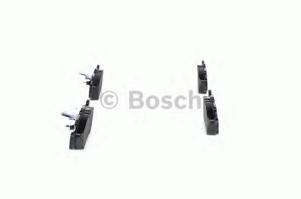 BOSCH - 0 986 424 219 - Гальмівні колодки дискові зад. DB Sprinter (901, 902, 903) VW LT (28-35, 28-46) 2.2-2.8 02.95-