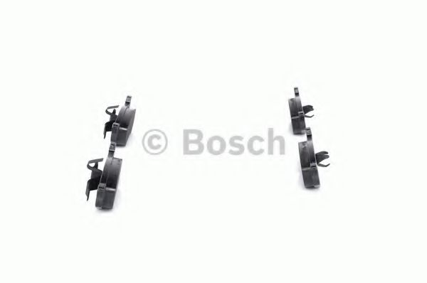 BOSCH - 0 986 424 585 - Гальмівні колодки задні CHRYSLER 300 M 1998-