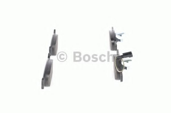 BOSCH - 0 986 424 246 - К-кт перед. гальм. колодок. Fiat Brava/Bravo 1.6I 16V, 1.8I 16V, 1.9TD 95.10- +ABS