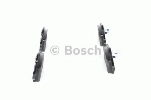 BOSCH - 0 986 424 665 - Гальмівні колодки дискові зад. Jeep Grand Cherokee 99-