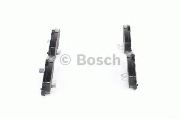 BOSCH - 0 986 494 493 - Гальмівні колодки перед. Dodge Nitro 4.0 V6, 2.8 CRD 08-/Jeep Cherokee 2.8 CRD 08-