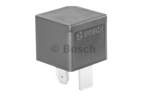 BOSCH - 0 986 332 001 - Реле включення кондиціонера  Audi 100/VW Passat 97-