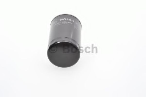 BOSCH - 0 451 103 259 - Фільтр масляний Ford Fiesta/Focus/Mondeo 1.25-2.0 90- Volvo C30/S40/V50 1.6 01/05-/Mazda 2 1.25 03-